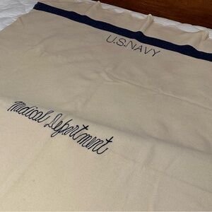 Vintage US Navy cream/navy wool blanket